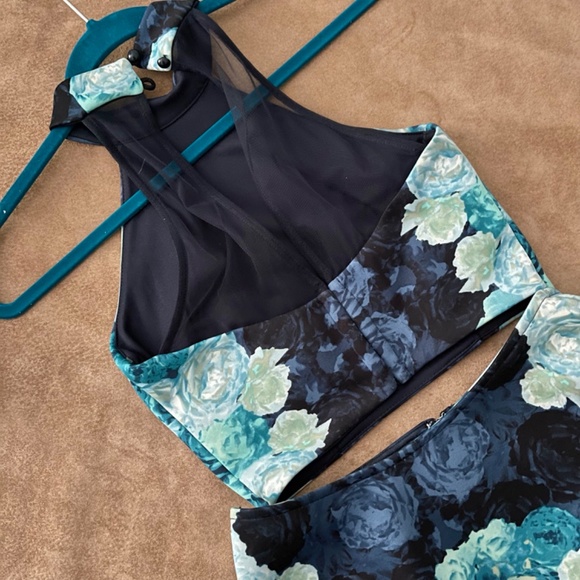 TEEZE ME Prom / Homecoming Dress Size 1/2 - Picture 7 of 16